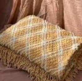 Throws 06