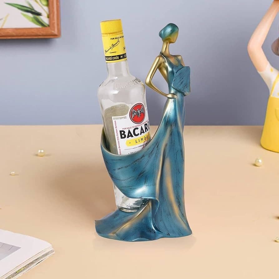 Lady Bottle Holder