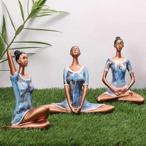 Yoga Lady Medium Set of