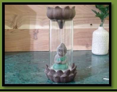 Flower Glass Monk Back Flow Smoke Fountain With Cones