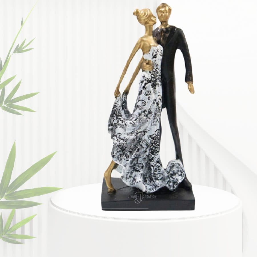 Dancing Couple 2
