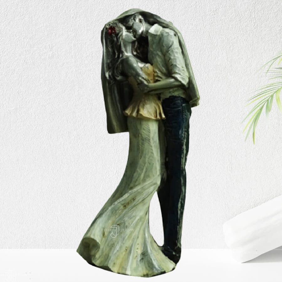 Medium Dancing Couple